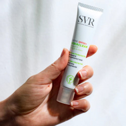 SVR SEBIACLEAR Crème SPF50+ matifiante et anti-imperfections 40ml